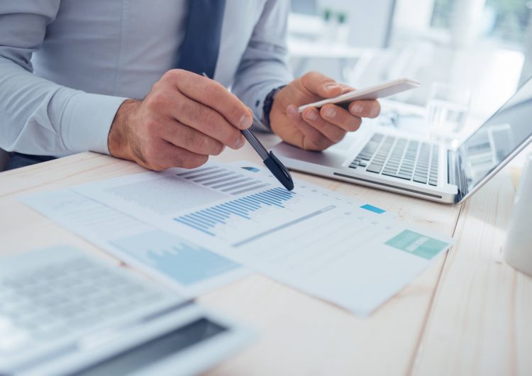 Fundos imobiliários: entenda o que são FIIs e como investir!